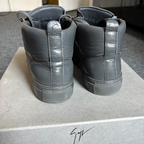 Grey Balenciaga Arena - Picture 4 of 6